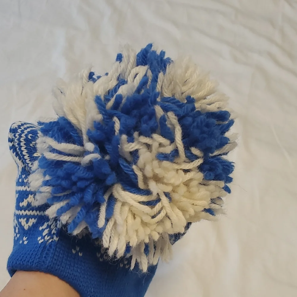 Vintage, Smiley, Pure Wool Hat, Blue and White, Pom Pom, Kids, NWT